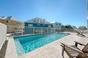 Swimmingpoolen hos eller tæt på Sugar Farm