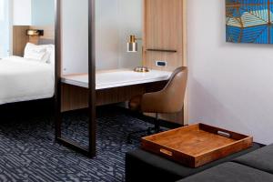 Postel nebo postele na pokoji v ubytování SpringHill Suites by Marriott Columbus Easton Area