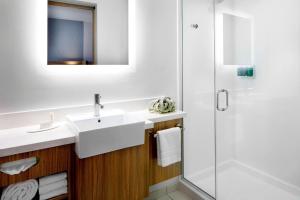 Koupelna v ubytování SpringHill Suites by Marriott Columbus Easton Area