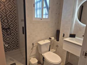 Ένα μπάνιο στο Marahome +9 φωτογραφίες