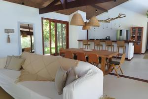 Μια τηλεόραση ή/και κέντρο ψυχαγωγίας στο Casas Versos do Mar +282 φωτογραφίες