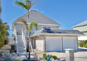 Το κτήριο όπου στεγάζεται  η παραθεριστική κατοικία