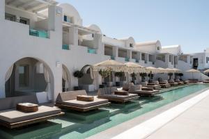 Πισίνα στο ή κοντά στο Apeiron Blue Santorini - Sustainable Adults Only 14 Plus