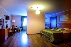 Hotel Pietrak客房内的一张或多张床位