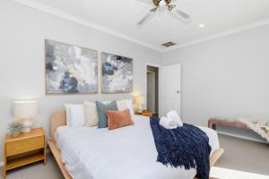 Ένα ή περισσότερα κρεβάτια σε δωμάτιο στο Dreamy getaway awaits for the ultimate relaxation