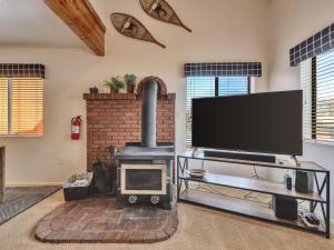 Et tv og/eller underholdning på Chalet Village #27