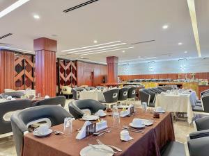 Restaurace v ubytování Boulevard Owerri Hotel