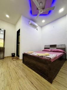 Letto o letti in una camera di Oxygen Resort, Akshi