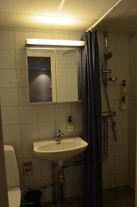 Koupelna v ubytování Hotel Falun