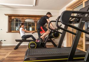 Fitness centrum a/nebo fitness zařízení v ubytování Hotel Intermonti