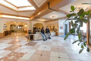 Vstupní hala nebo recepce v ubytování Hotel Intermonti