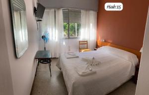 Photo de la galerie de l'établissement Hotel Munday, à Atlántida 13 autres photos