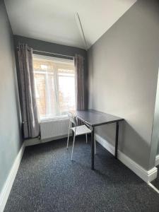 南安普敦Shirley House 6, Guest House, Self Catering, Self Check in with smart locks, use of Fully Equipped Kitchen, close to City Centre, Ideal for Longer Stays, Excellent Transport Links的相册照片