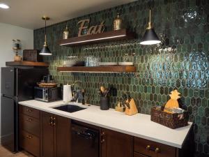 Fotografie z fotogalerie ubytování Downtown Boise Sunset Ave Romantic Private Suite v destinaci Boise + 41 fotografií