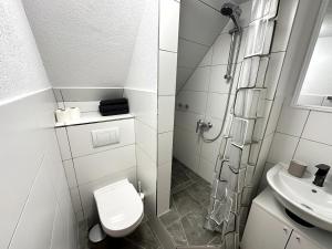 Koupelna v ubytování Perfect 2-Bedroom Apartment NEW