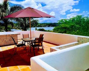 Gallery image of Villa Irina in Tequesquitengo