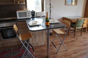 A kitchen or kitchenette at Sofia Apartment Kázmér