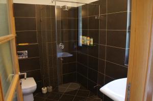 A bathroom at Sofia Apartment Kázmér Még 30 kép