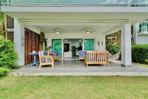 Κήπος έξω από το Oceanfront Apt W- Private Beach - Las Terrenas