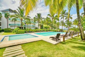 Πισίνα στο ή κοντά στο Oceanfront Apt W- Private Beach - Las Terrenas