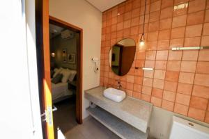 Koupelna v ubytování Quinta dos Campos