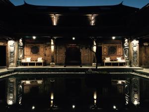 Gambar di galeri bagi Dali Xizhou Jiakedi 大理喜洲甲科第古宅文化民宿 di Dali