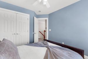 Fotografie z fotogalerie ubytování Modern Townhome Near Charleston v destinaci Ladson