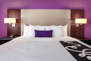 Voodi või voodid majutusasutuse Hotel Plaza Cascadas toas