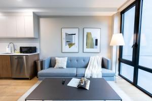 Η κουζίνα ή μικρή κουζίνα στο 149BK-301 New Construction 1BR Prime BK WD