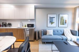 Η κουζίνα ή μικρή κουζίνα στο 149BK-301 New Construction 1BR Prime BK WD +60 φωτογραφίες