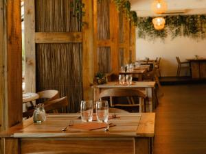 Veitingastaður eða matsölustaður á ibis Styles Avignon Sud