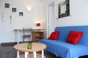 Χώρος καθιστικού στο Appt 2 pièces LA ROCHELLE - LR030-C126