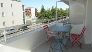 Μπαλκόνι ή βεράντα στο Appt 2 pièces LA ROCHELLE - LR030-C126 +4 φωτογραφίες