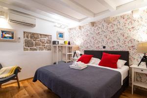 Posteľ alebo postele v izbe v ubytovaní ART HOME ARTHUR by DuHomes