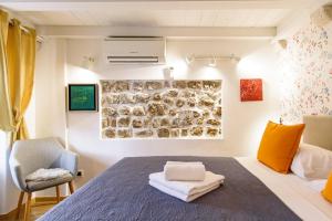 Posteľ alebo postele v izbe v ubytovaní ART HOME ARTHUR by DuHomes