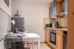 Kuchyň nebo kuchyňský kout v ubytování Ferienwohnung Weinberg