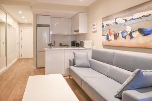 Kuchyň nebo kuchyňský kout v ubytování Brisare Mar - Apartamento para 4 personas a 1 min de la playa con piscina en Marbella + 17 fotografií