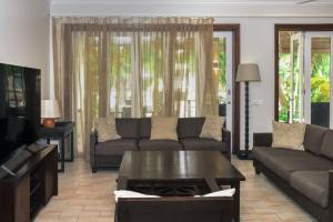 Posezení v ubytování Eden Island by Olala Homes + 19 fotografií