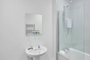 Kopalnica v nastanitvi Zetland House Apartment 5 Loftus