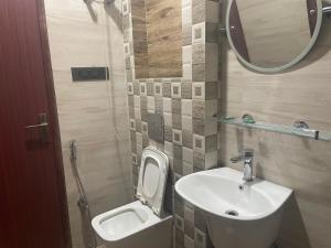 Bagno di OYO 82076 Hotel Balaji Palace