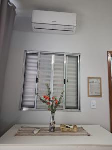 Gambar di galeri bagi Kitnet com ar condicionado e banheiro externo di Capão Bonito