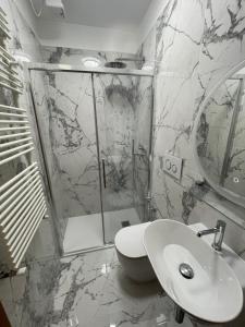 Um banheiro em Albergo Marin