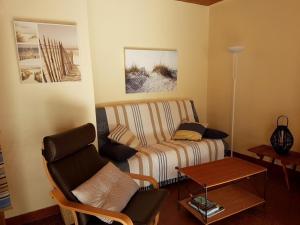 Photo de la galerie de l'établissement HOSSEGOR PLAGE- Villa pour 4 personnes à 200m de la plage Sud, à Hossegor