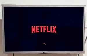 Televisyen dan/atau pusat hiburan di Hotel Crescent