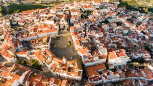 Uma vista geral de Elvas ou a vista da cidade a partir da casa de férias