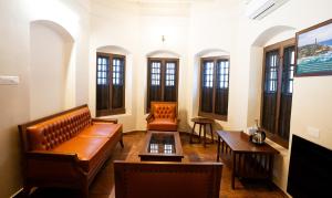 Gallery image of Sarada Mandiram in Cochin