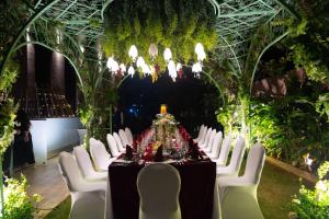 Zahrada ubytování Radisson Blu Hotel & Spa, Nashik