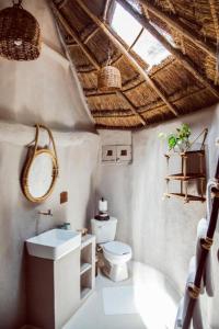 Koupelna v ubytování Art Village Tulum