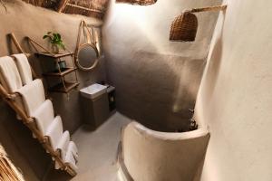 Koupelna v ubytování Art Village Tulum