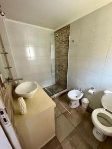 Bilik mandi di Shanti +11 gambar